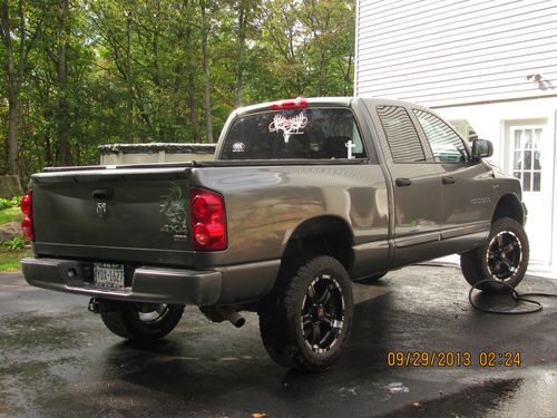 2007 dodge ram sport 4x4, hemi,67000 miles,