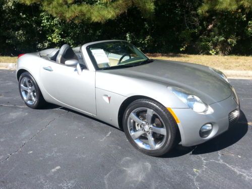 No reserve! sporty convertible rare southern no rust! convertible *saturn sky