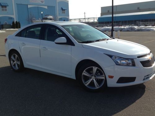2013 chevy cruze lt no reserve clean clear title factory warranty auto trans