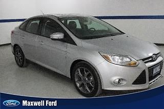13 focus se, appearance package, leather, sunroof, alloys, clean 1 owner!