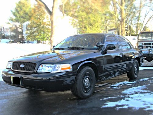 Blacked out ford crown vic police interceptor best deal on ebay! only 78k miles!