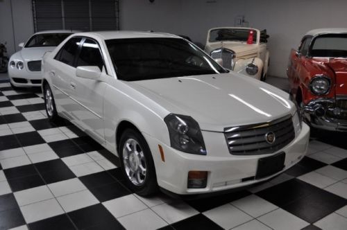 Amazing condition - pearl white - clean autocheck -new tires - florida salt free