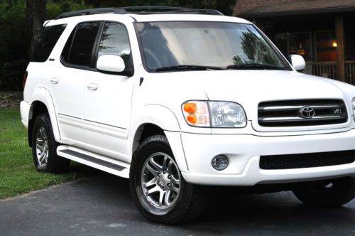 Immaculate 2003 toyota sequoia limited 4x4 brand new engine, dvd, loaded