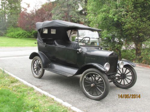1922 ford model t , touring car, antique car-convertible