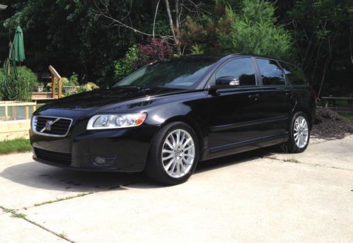 2010 volvo v50 2.4i wagon 4-door 2.4l