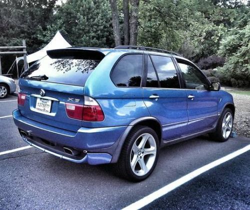 Bmw x5.4.6is estoril blue - rare color combo