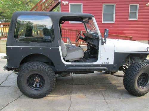 Buy used 1988 Jeep Wrangler with 6 inch lift, 33 inch Micky Thompson