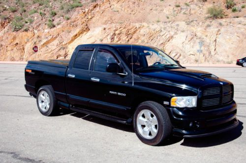 2004 dodge ram 1500 hemi fully custom 22&#034; srt 10 wheels. fast florida truck!