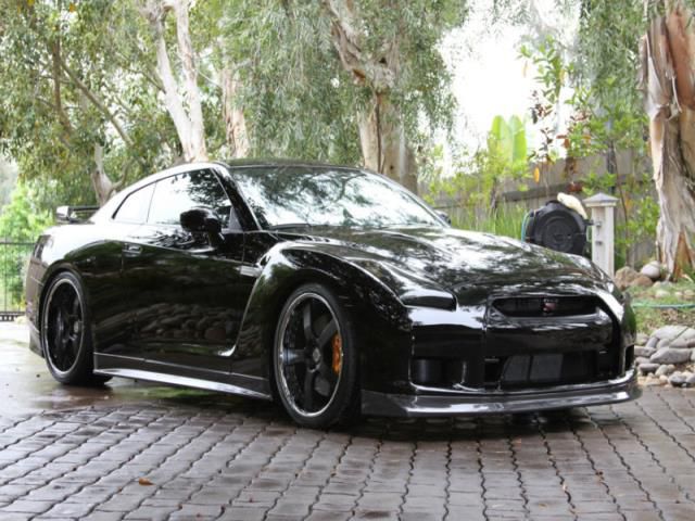 2009 - nissan gt-r