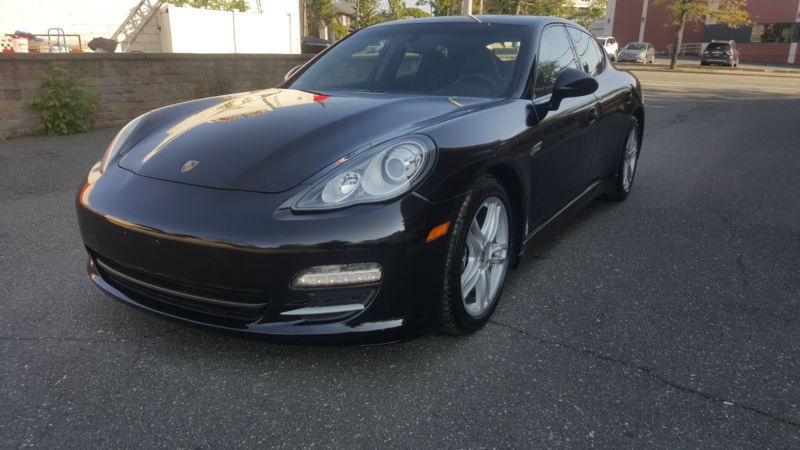 2011 porsche panamera