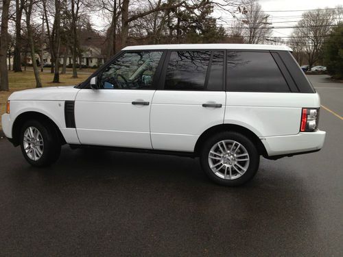 2011 range rover hse, 40k miles, one owner, new brakes and tires