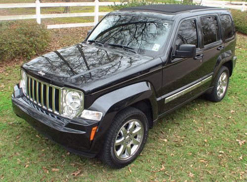 2009 jeep liberty limited 4x4 black/black all options