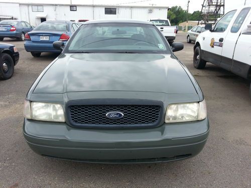 2001 ford crown victoria od green