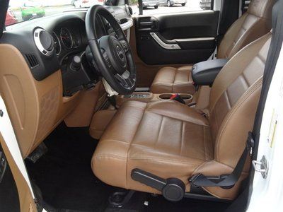 Buy Used Unlimited Sahara 4x4 Low Miles White Tan Leather