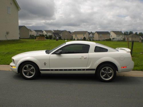 Buy Used 2006 Ford Mustang V6 Premium Pony Package