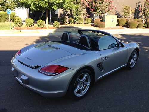 2009 porsche boxster damaged wrecked rebuildable salavge low miles low reserve