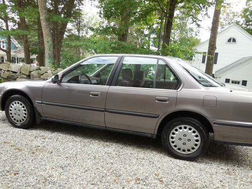 1992 Honda accord lx 4 door
