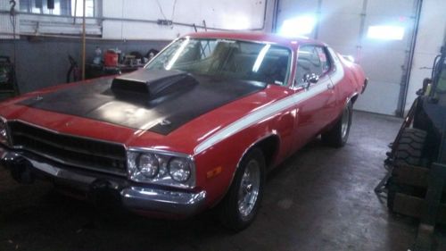 1974roadrunner clone solid mopar