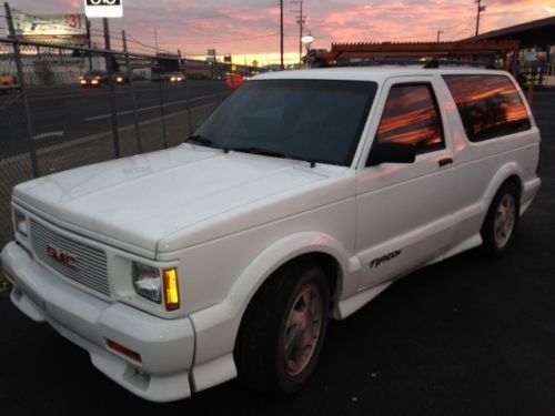 1992 gmc typhoon low milage only 2,497 produced