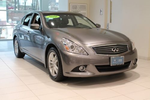 Sunroof, leather seats, dual air control, navigation, bose sound, hands free