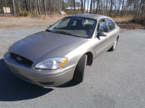 2005 ford taurus se v6 great gas mileage nice reliable gold no reserve