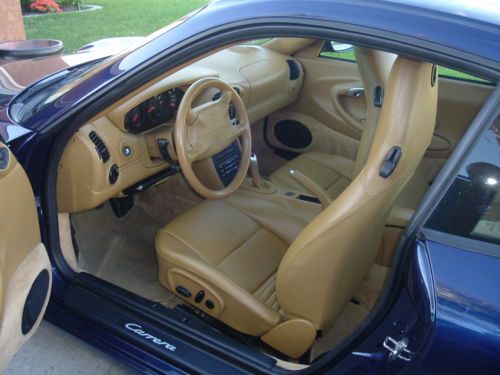 2001 porsche 911 carrera 4 coupe 2-door 3.4l