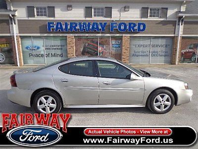 Moonroof, heated leather,cd, cruise, power everything, clean carfax, non-smoker!