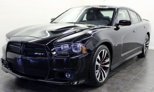 Charger 6.4 srt8 navigation heated cooled leather power roof rear cam bilnd spot