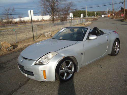 Buy used Nissan 350Z Conrtbl Salvage Rebuildable ...