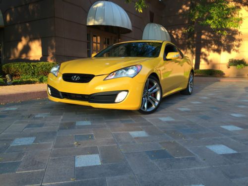 2010 hyundai genesis coupe 3.8 grand touring coupe 2-door 3.8l