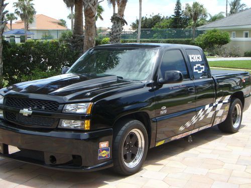 2004 chevrolet silverado 1500 ss extended cab pickup 4-door 6.0l