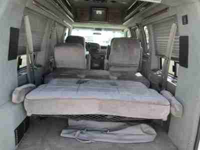Carfax Used Trucks >> Find used 2000 GMC SAVANA 1500 EXPLORER CONVERSION VAN ... Carfax Used Trucks >> Find used 2000 GMC SAVANA 1500 EXPLORER CONVERSION VAN ...