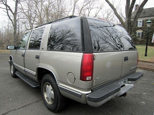 1999 chevrolet tahoe ls with 4x4 and no reserve