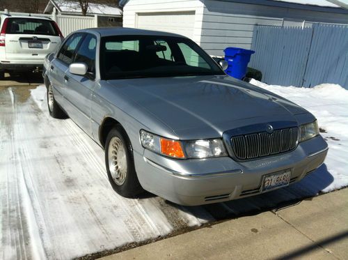 2000 mercury grand marquis ls silver great runner clean, check out !!!!