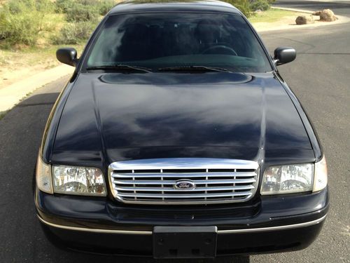 Super clean black 2005 ford p71 unmarked police interceptor with 58,000 miles