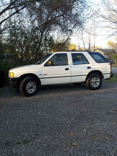80000 mile isuzu rodeo with v6 3.2 gas saver and very good condition low miles