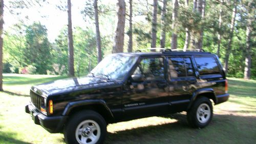 1999 jeep cherokee sport, good condition.