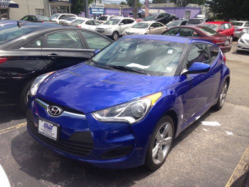 2012 hyundai veloster 3dr cpe at w/gry int