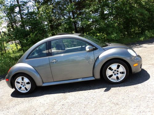 2004 turbo beetle*6 speed*leather*sunroof*monsoon 6 cd* heated seats*10995/offer