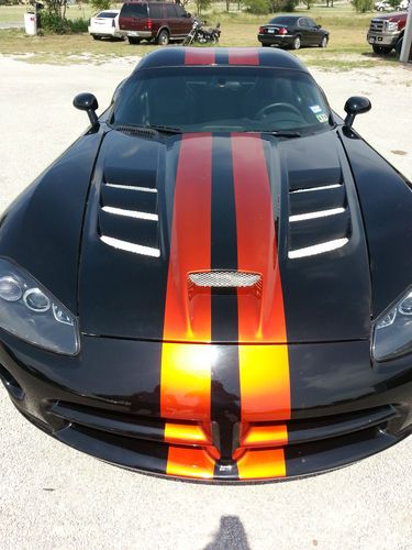 08 600 hp viper super car black w tangeriene kandy racing stripes only 4k miles!