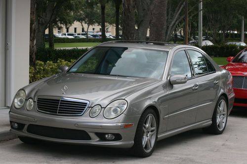 Pristine mercedes e55 amg gray/ black fully serviced no dents scratches paint