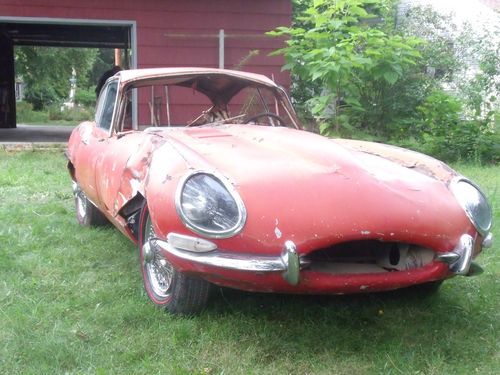 1966 jaguar xke 2 seater coupe not 2+2  project parts available no reserve !!!