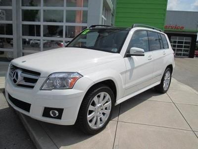 Mercedes benz white awd 4x4 leather luxury suv one owner pana roof navigation