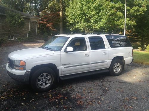 2003 gmc yukon xl 1500 slt white