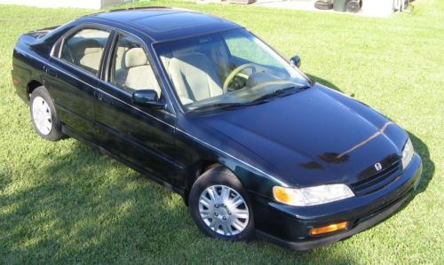 1995 honda accord ex sedan - automatic