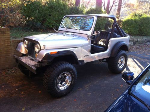 1984 jeep cj-7 new wheels and tires. hard and bikini tops and full doors cj7 cj