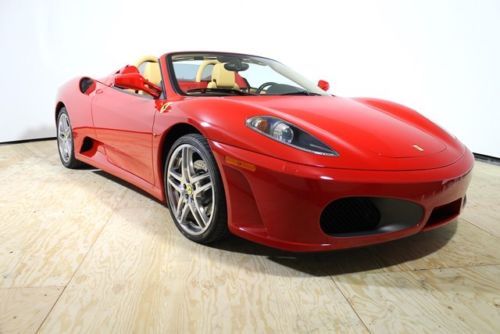 Low miles like new rosso corsa w/beige f1 spider call now for this one