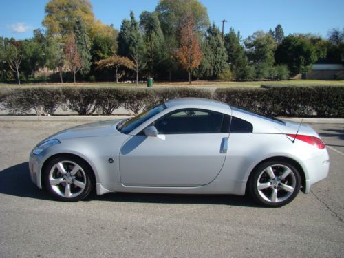 2006 nissan 350z touring coupe 6 speed manual leather bluetooth stereo loaded