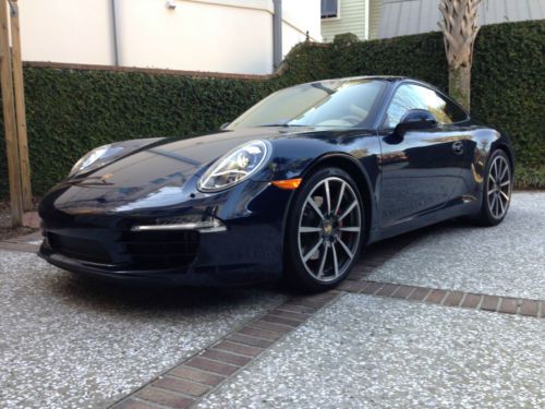 Mint condition porsche 911 carrera s (991 - new body style) *loaded* $129k msrp