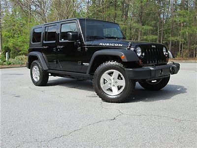 Clean carfax no accidents 6 speed manual 4x4 rubicon hard top power windows